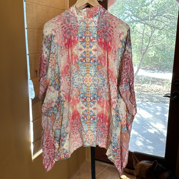 Chico’s Multi-Colored Printed Ruana Size Small Medium - Picture 8 of 8